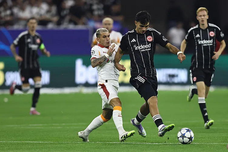 Galatasaray yıldızını bırakmıyor! 2030’a kadar yeni sözleşme...