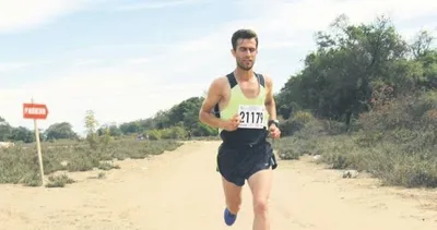 15 Temmuz şehitleri için yarı maraton koştular