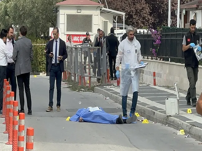 yalova-adliyesi-onunde-1-kisi-oldurulmustu-istenen-cezalar-belli-oldu-1778168867202.jpeg