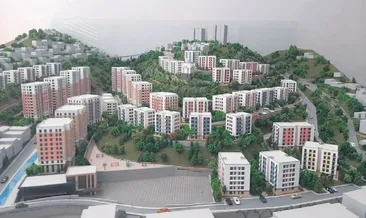 Depremin izleri siliniyor