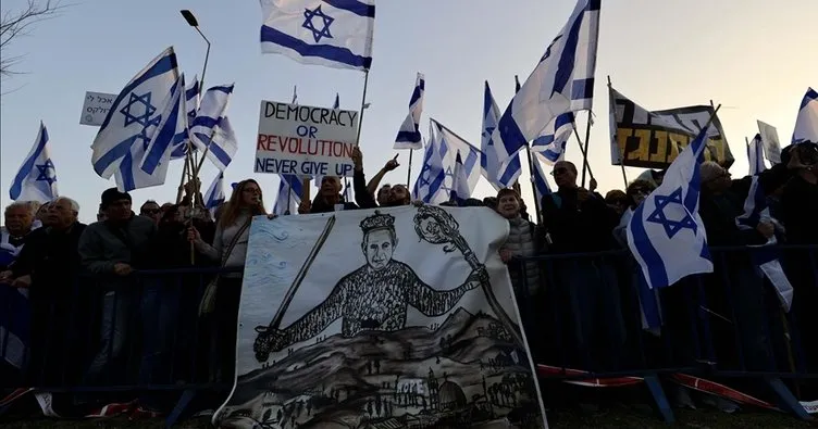İsrail’de Yüksek Mahkeme, tartışmalı yargı reformu yasasını iptal etti