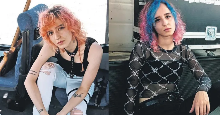 Punk ikizler dünyaya açıldı