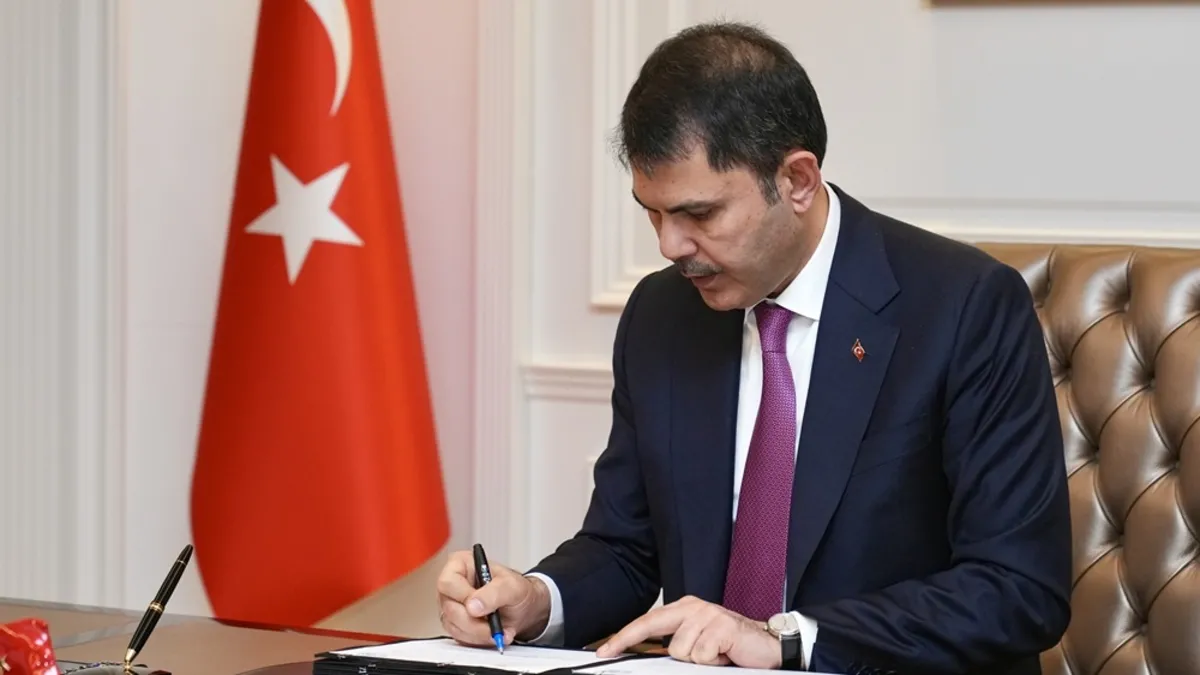 Bakan Kurum’dan ‘Selimiye’ açıklaması: Yeniden ayağa kaldırılmasına katkı sunmak onur Bakan Kurum’dan ‘Selimiye’ açıklaması: Yeniden ayağa kaldırılmasına katkı sunmak onur