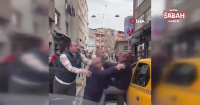 Yumruklu yol verme kavgası kamerada: “10 kişi bir adama mı giriyorsunuz” | Video