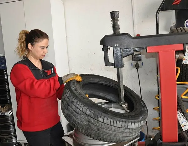 Muhasebeciydi şimdi oto lastik işinin patronu oldu!