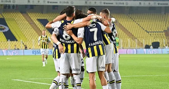 Son dakika haberleri: Temsilcimiz Fenerbahçe Zimbru'ya konuk oluyor! Karşılaşmada ilk 11'ler belli oldu...