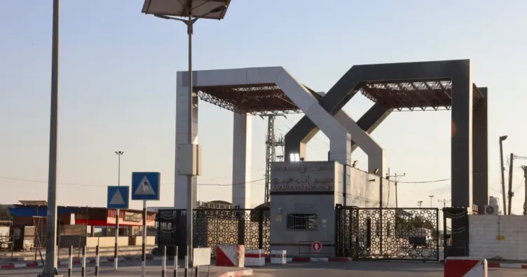 İsrail basınından dikkat çeken iddia: Refah Sınır Kapısı’nın açılmasına yönelik hazırlıklar tamamlandı