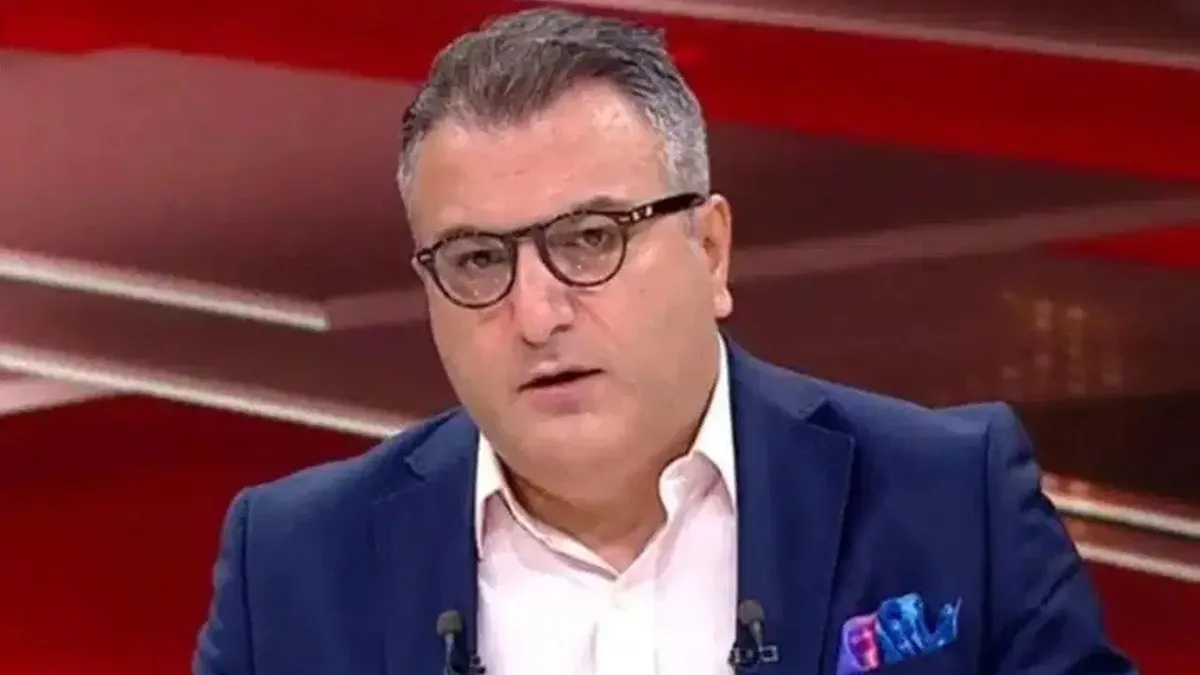 SON DAKİKA | Gazeteci Cem Küçük gözaltına alındı! İşte hakkındaki suçlamalar haber görseli