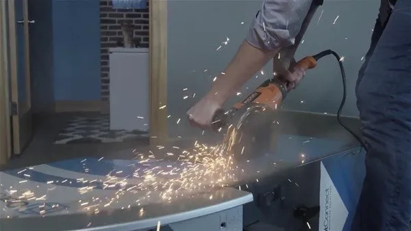 Eve getirdikleri ATM'yi kesiler! İçinden çıkanlar ise şoke etti
