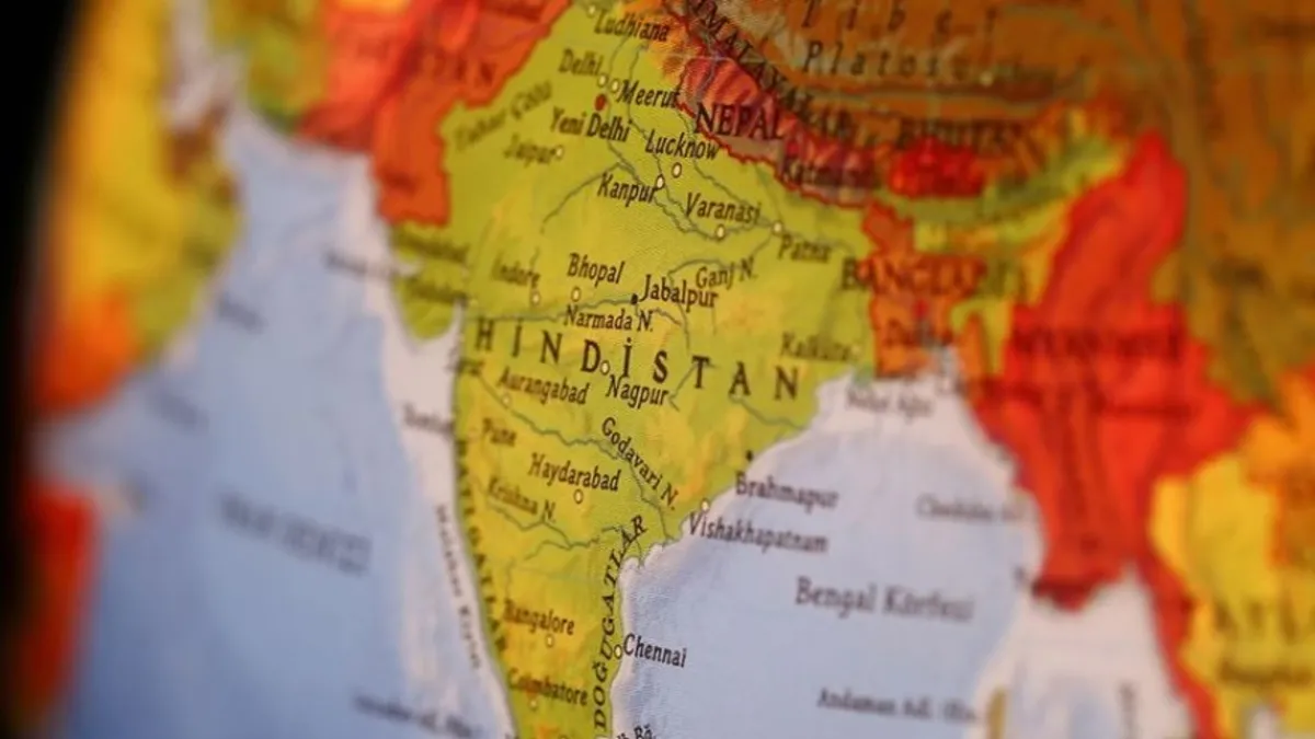 Keşmir’de karakolda patlama! 9 ölü, 32 yaralı Keşmir’de karakolda patlama! 9 ölü, 32 yaralı