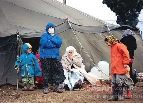 17 Ağustos 1999.. Türkiye'yi yıkan depremin acı görüntüleri