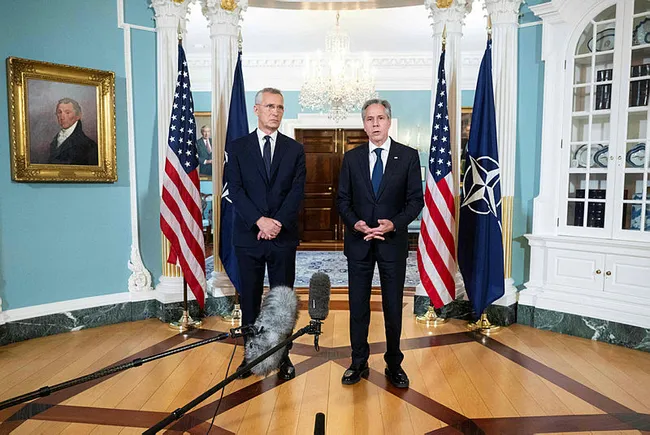 abd-disisleri-bakani-blinken-nato-genel-sekreteri-stoltenbergle-gorustu-1686672435367.jpg ABD Dışişleri Bakanı Blinken, NATO Genel Sekreteri Stoltenberg'le görüştü