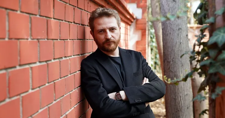 Sarhoş yönetmen sette terör estirdi