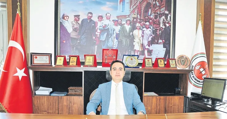 Yeni başsavcı Emre görevine başladı