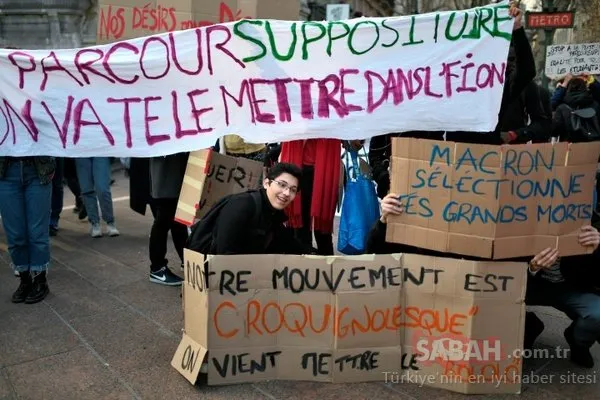 Binlercesi toplandı! Diz çöküp beklediler...