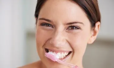 Diş fırçalarken yapılan hatalar bakın neler!