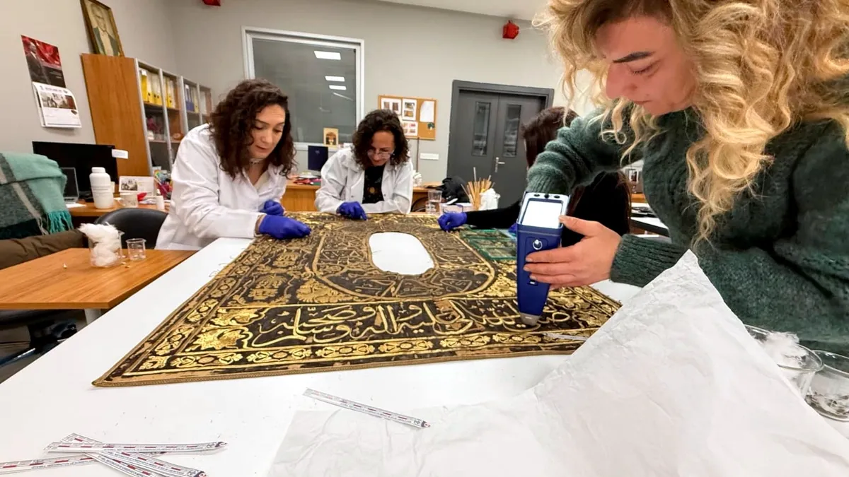 Müzelerde tarihi eserlere bilimsel dokunuş Müzelerde tarihi eserlere bilimsel dokunuş