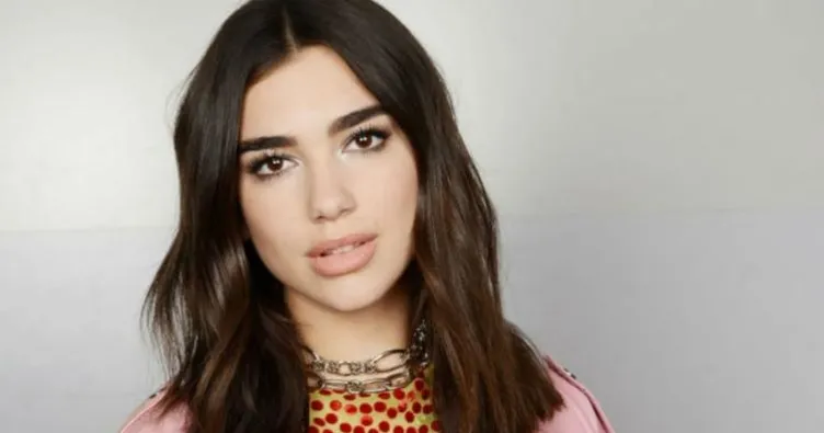 Şarkıcı Dua Lipa, Antalya’da konser verdi