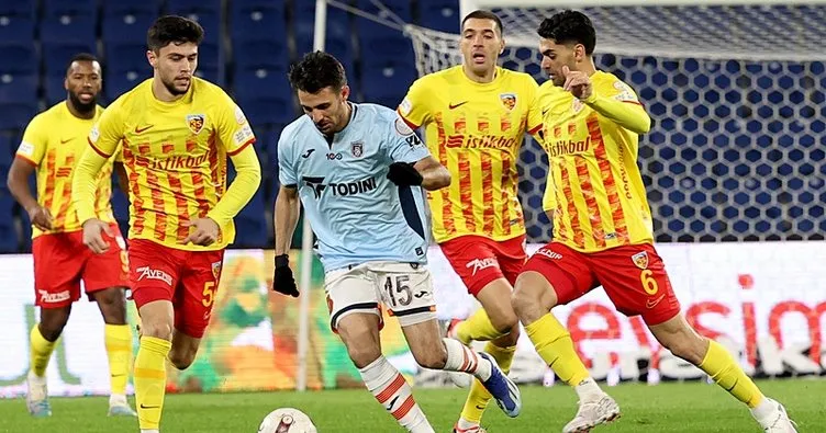 Kayserispor, deplasmanda Başakşehir’i 3 golle yendi