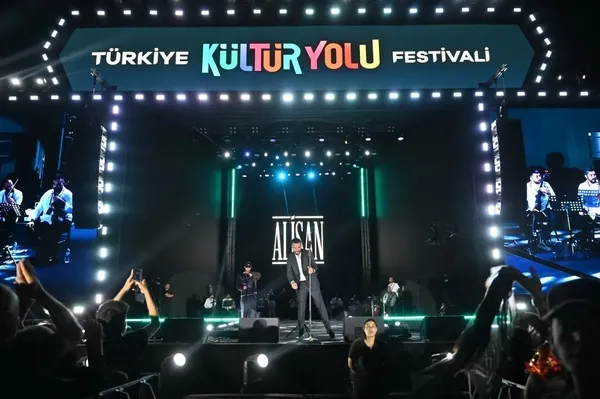 kultur-yolu-festivali-kapadokyaya-hareket-getirdi-1786188165057.jpeg