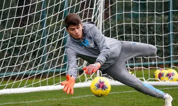 Son dakika: Trabzonspor’da Başakşehir maçında kale lise öğrencisi Kağan Moradaoğlu’na emanet