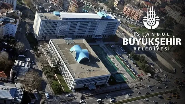 ekrem-imamoglundan-mahkemede-pes-dedirten-savunma-yanlislikla-belediyenin-sisteminden-benzin-almisiz-1790103376647.jpeg (864×486)
