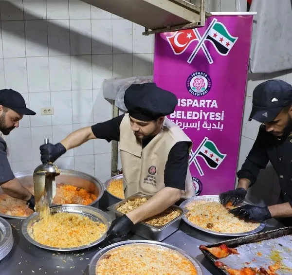 isparta-belediyesinden-samda-kardeslik-sofrasi-1772197593842.jpg
