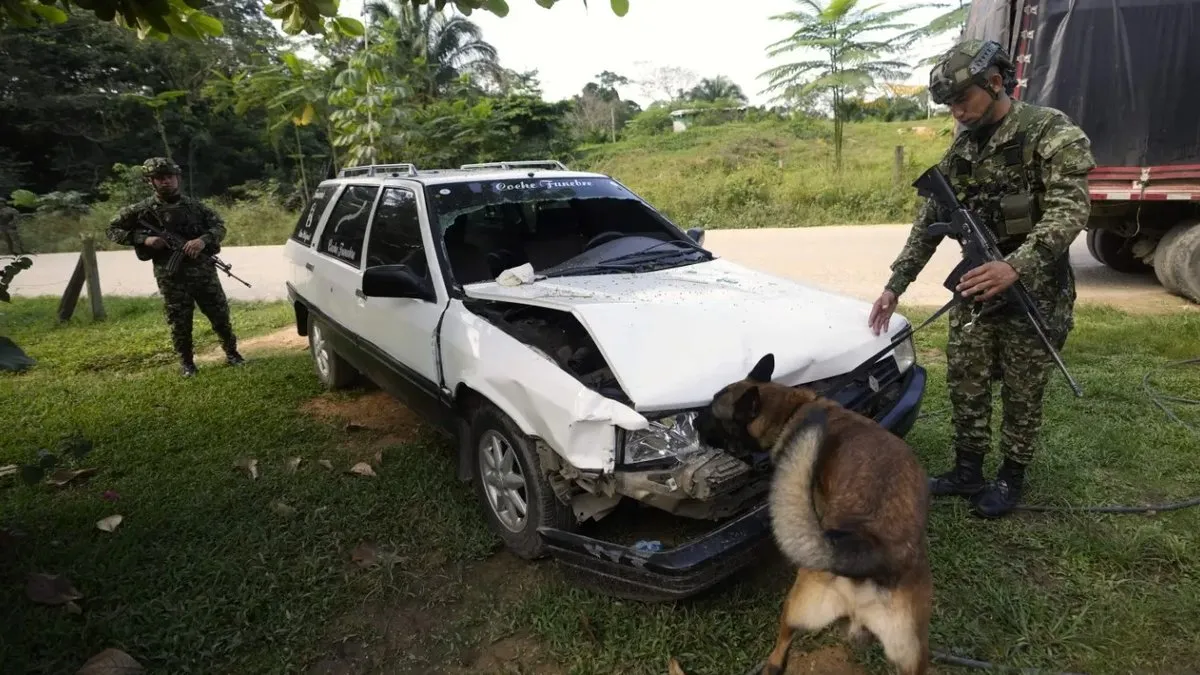 Kolombiya’da kanlı çatışma: FARC üyeleri birbirine girdi Kolombiya’da kanlı çatışma: FARC üyeleri birbirine girdi