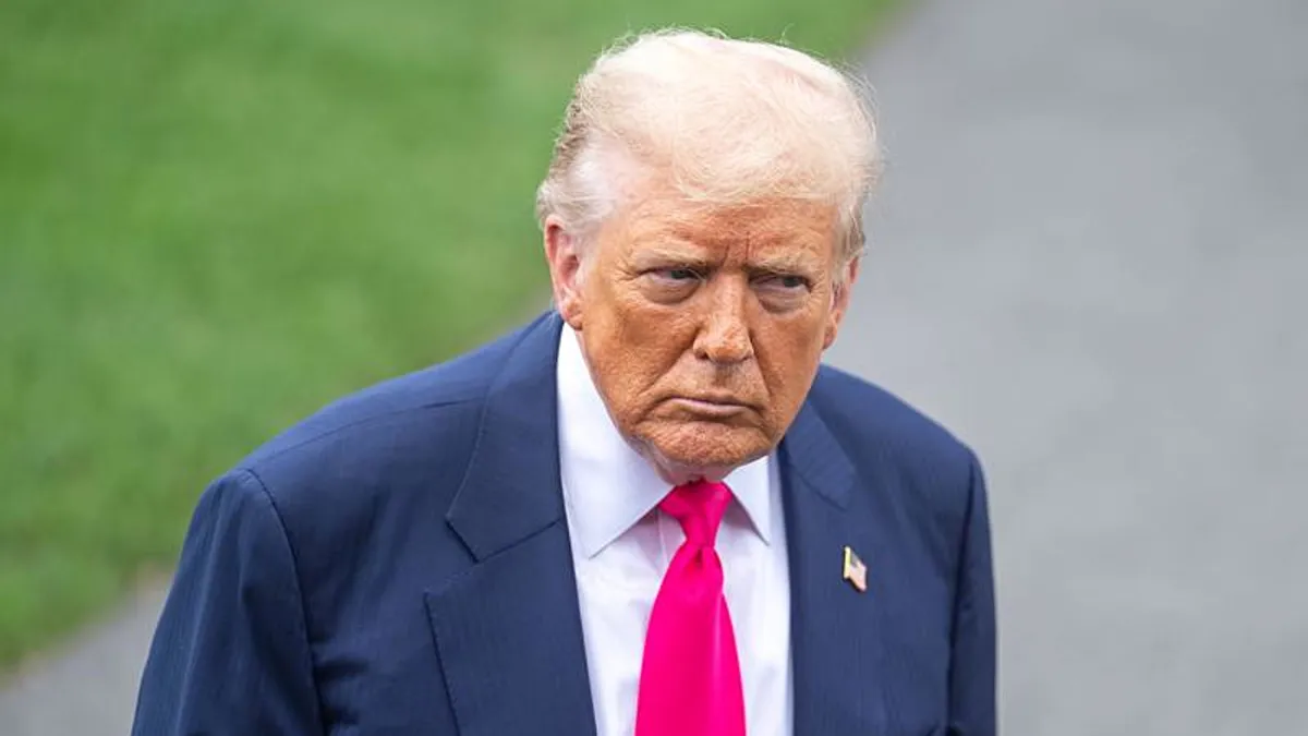 ABD ile Vatikan arasında kriz! Trump Papa 14. Leo’yu hedef aldı: “Özür dileyecek bir şey yok” ABD ile Vatikan arasında kriz! Trump Papa 14. Leo’yu hedef aldı: “Özür dileyecek bir şey yok”