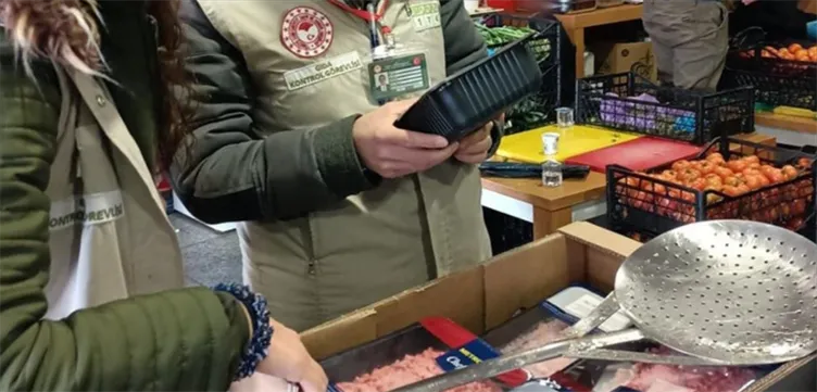 Harika dedikleri sucukta dil, kıymada taşlık çıktı! İşte gıdada yeni ifşa listesi
