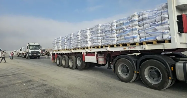 İlk yardım tırlarının Gazze’ye girişi başladı