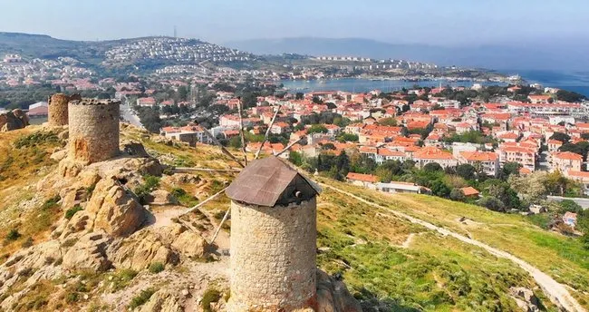Foça Kamp Alanları - En İyi, Ücretli ve Ücretsiz, Denize Yakın Foça Çadır Kamp Yerleri ve Çadır Kurulacak Yerler
