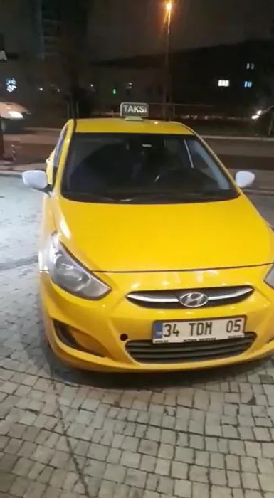 Taksi şoföründen örnek davranış