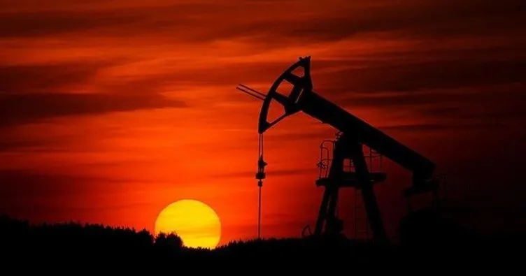 Brent petrolün varili 55,13 dolar