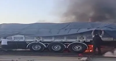Şanlıurfa’da un yüklü TIR alev aldı