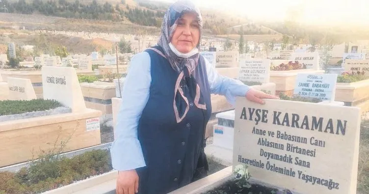 Anne duruşmadan sonra kızının mezarına koştu