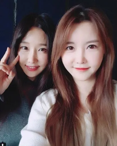 Lee Soo Jin ve kızı sosyal medyayı salladı!