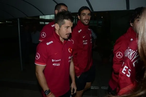 Cem Yılmaz diline Arda Turan'ı doladı