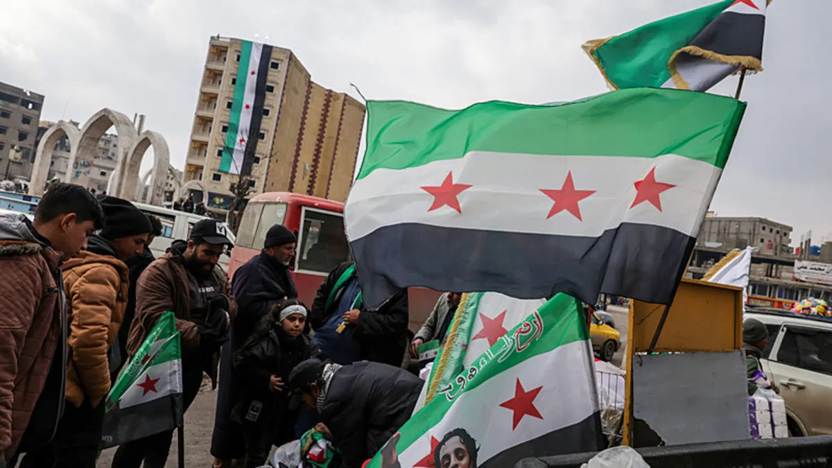 Suriye İçişleri Bakanlığı’ndan vatandaşlık açıklaması: Ülkede ikamet eden Kürtlere vatandaşlık verilecek Suriye İçişleri Bakanlığı’ndan vatandaşlık açıklaması: Ülkede ikamet eden Kürtlere vatandaşlık verilecek