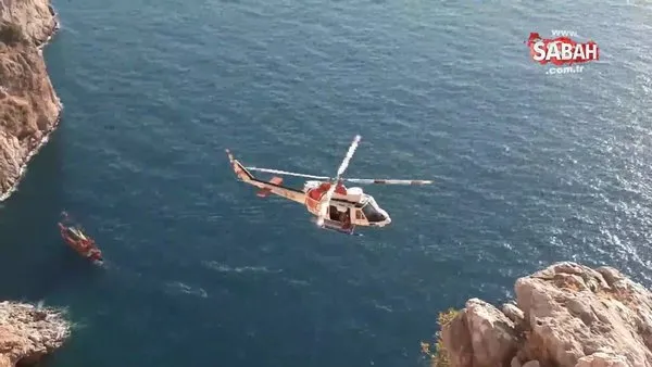 Sahil Güvenlik helikopterinden soluk kesen kurtarma operasyonu | Video
