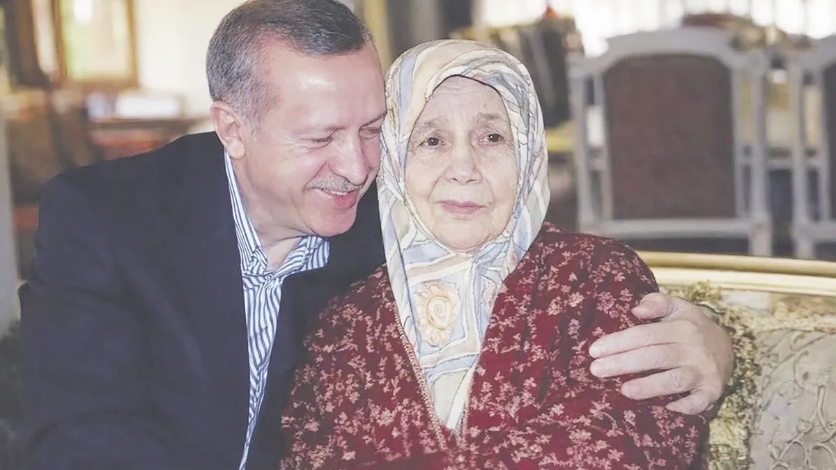 Güçlü Türkiye’nin inşasında en büyük pay annelerin