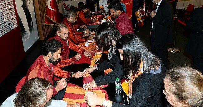 Galatasaray’da dev imza günü
