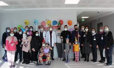 Sivas Numune Hastanesinde çocuklar için yılbaşı eğlencesi düzenlendi