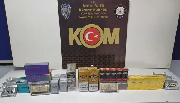 ayvalikta-polisten-kacak-sigara-ve-tutun-operasyonu-1755879966285.jpg