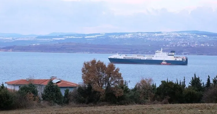 Çanakkale Boğazı’ndaki gemi yangını