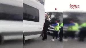 Başakşehir’de servis şoförü trafikte tartıştığı motosikletliye böyle saldırdı | Video