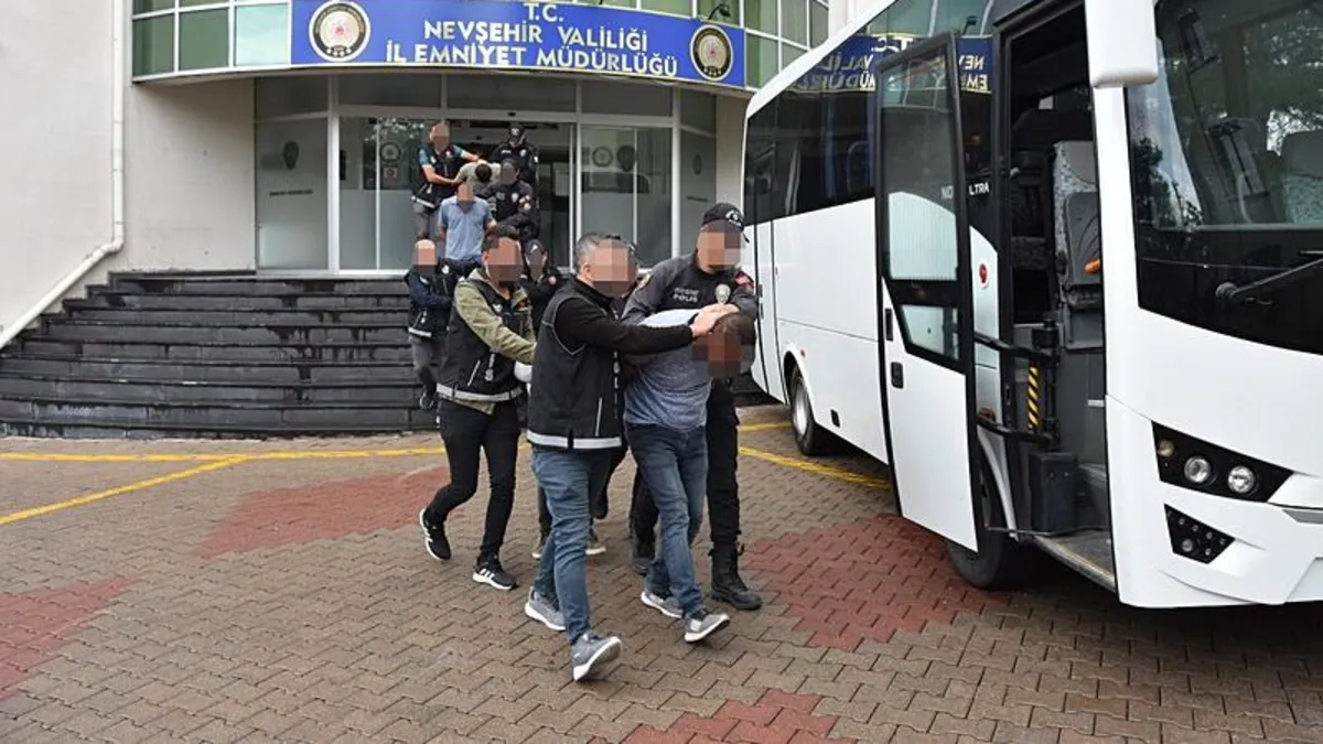 Nevşehir’de uyuşturucu operasyonu: 50 gözaltı Nevşehir’de uyuşturucu operasyonu: 50 gözaltı