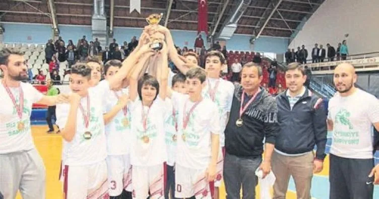 Buhara Ortaokulu Türkiye şampiyonu