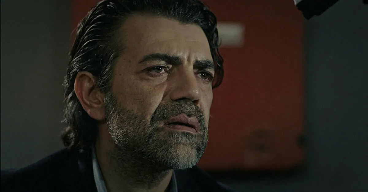 E k ya D nyaya H k mdar Olmaz n Tipi si Ile Behzat Asl nda e-k-ya-d-nyaya-h-k-mdar-olmaz-n-tipi-si-ile-behzat-asl-nda