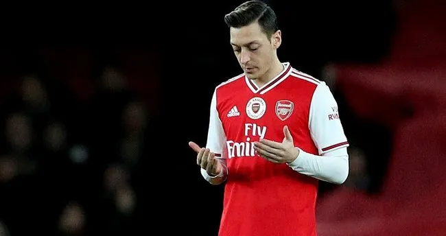 İngiltere'den Fenerbahçe'ye Mesut Özil müjdesi